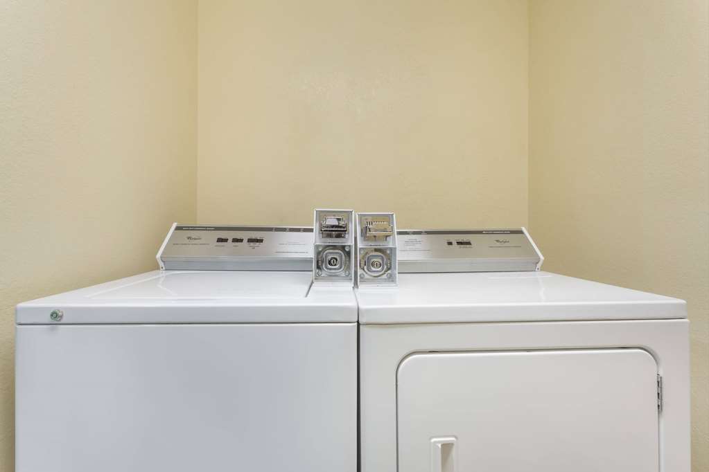 Days Inn by Wyndham Holbrook - photo 25