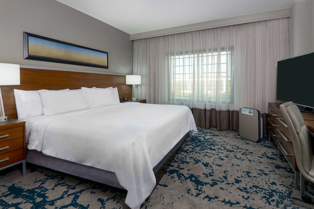 Embassy Suites by Hilton Raleigh Durham Research Triangle - photo 14