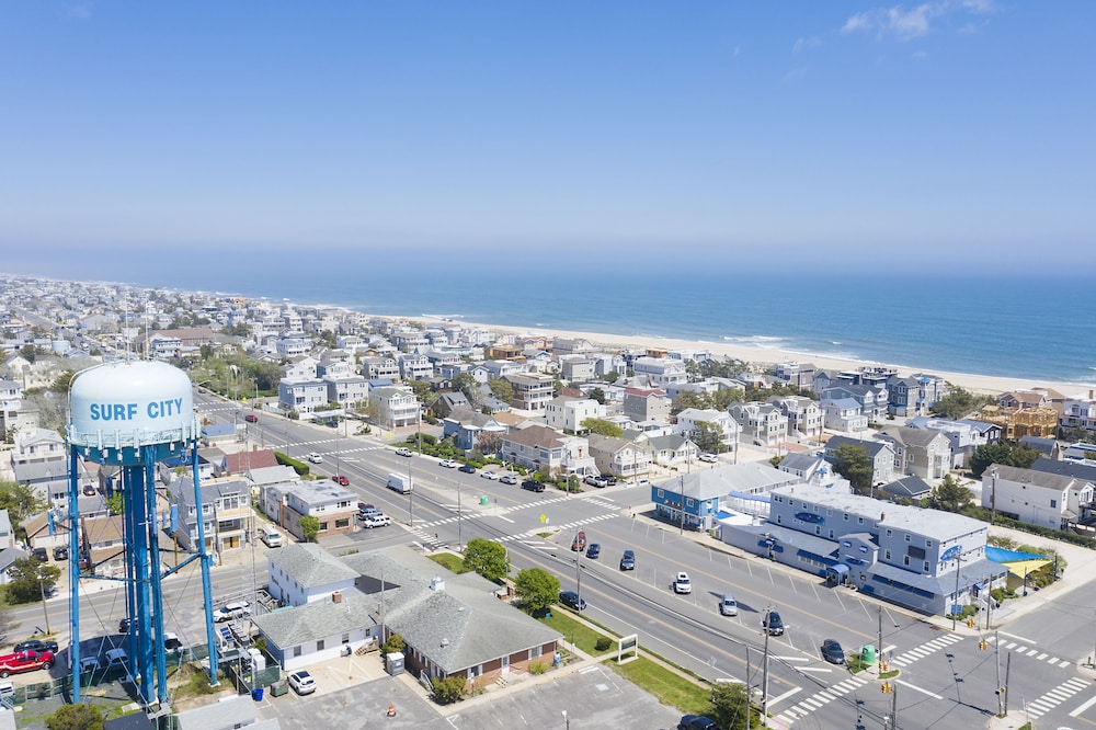 Surf City Hotel - photo 90