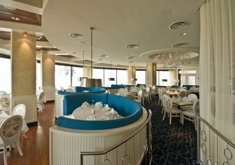 Emerald Grande Vacation Resort by Resort Stay - photo 28