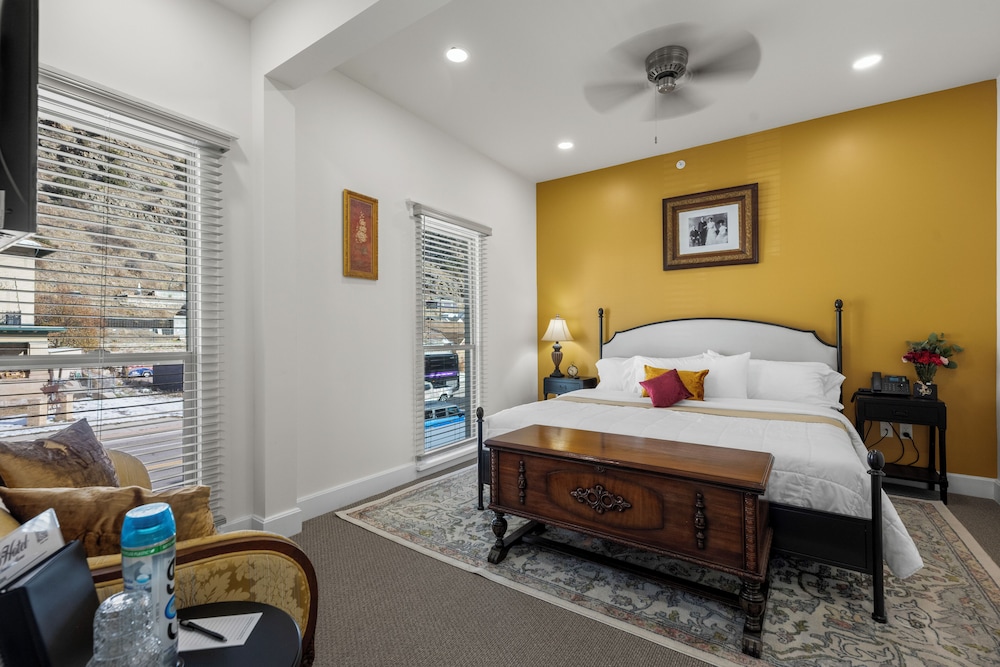 Club Hotel Colorado - photo 21