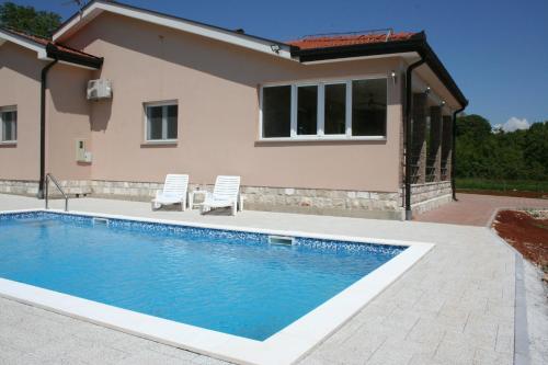 Villa Glam — 4-Star Luxury Hotel in Ljubuski, Bosnia and Herzegovina