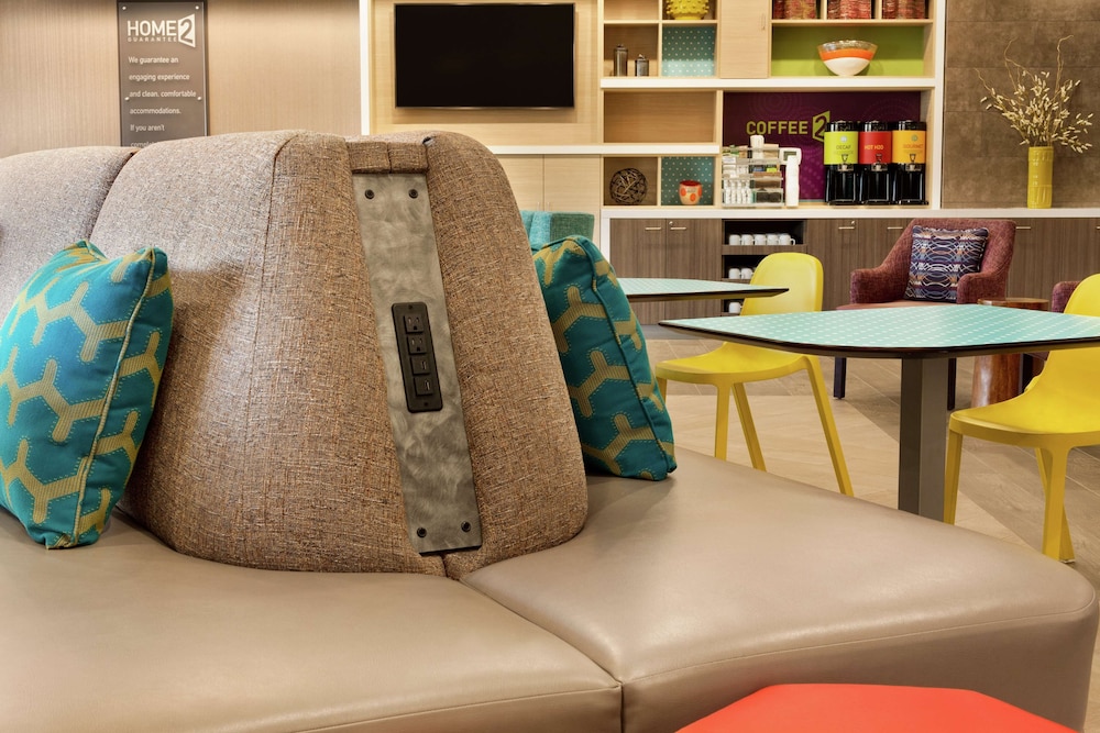 Home2 Suites by Hilton Portland Airport OR - photo 2