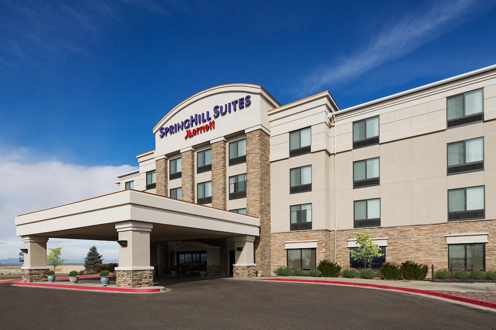 SpringHill Suites by Marriott Denver Airport — hotel near Denver International Airport
