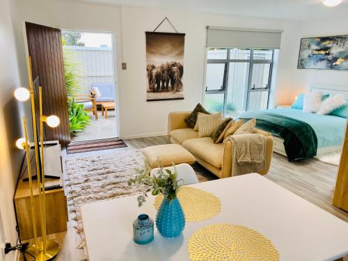 Takapuna Guest House — 4-Star Luxury Hotel in Auckland, New Zealand