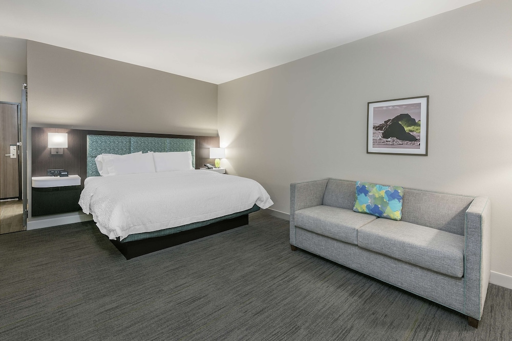 Hampton Inn & Suites by Hilton Portland Corpus Christi - photo 16