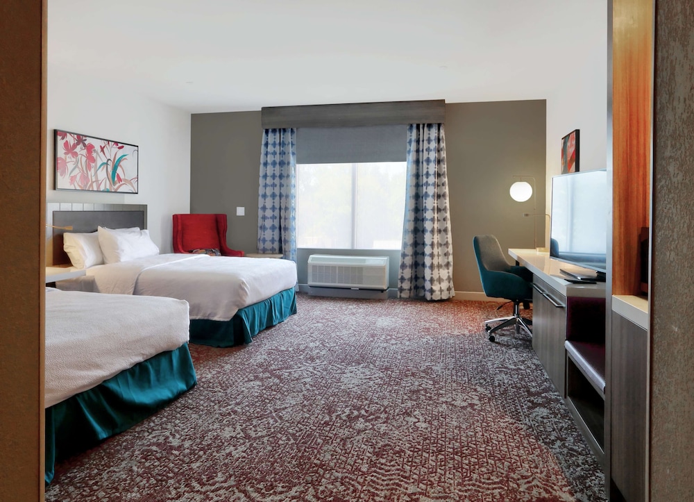 Hilton Garden Inn Bel Air - photo 28