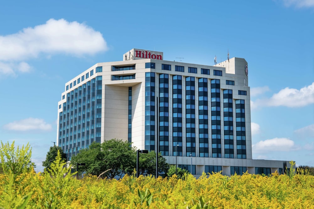 Hilton Minneapolis St. Paul Airport - photo 40
