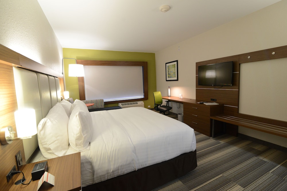 Holiday Inn Express & Suites Chicago North Shore Niles by IHG - photo 5