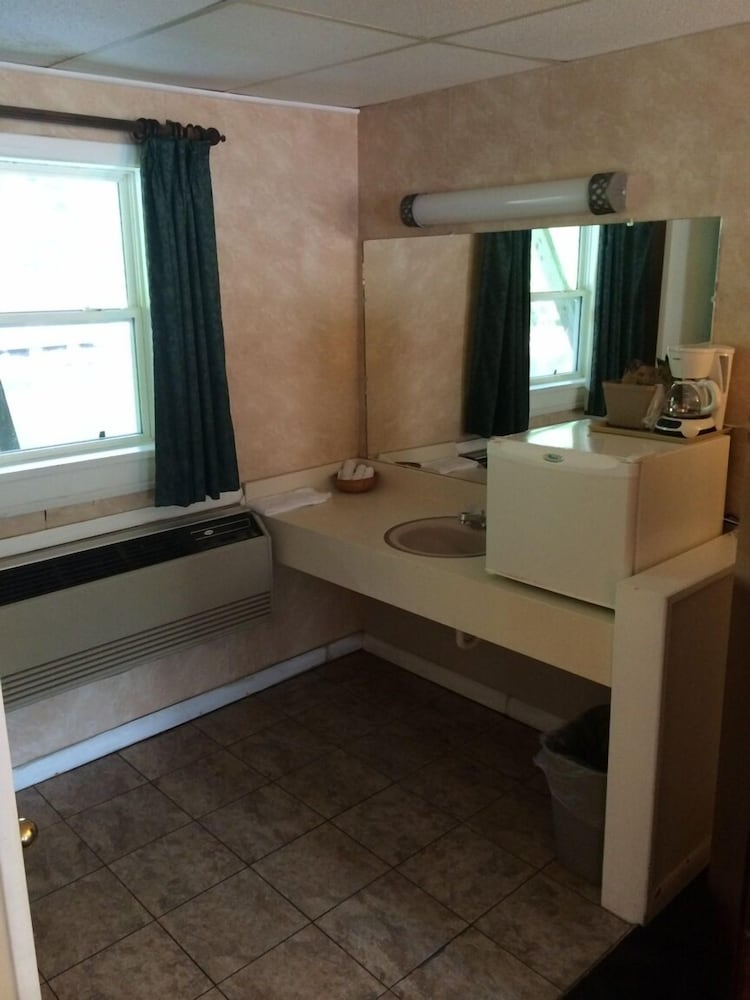 Drama Inn - photo 21