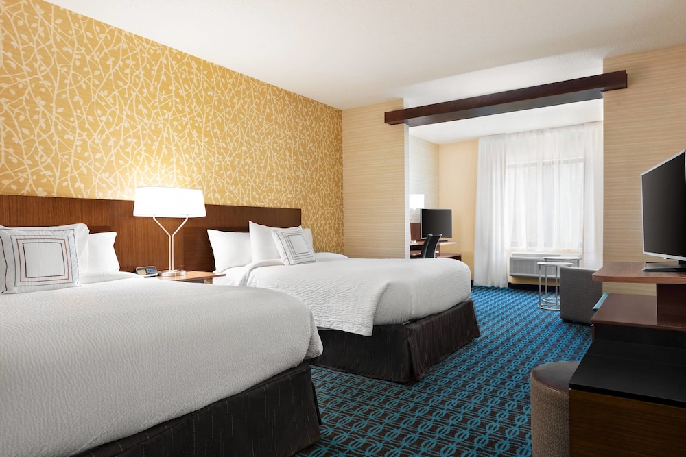 Fairfield Inn & Suites by Marriott Charlottesville Downtown University Area - photo 7