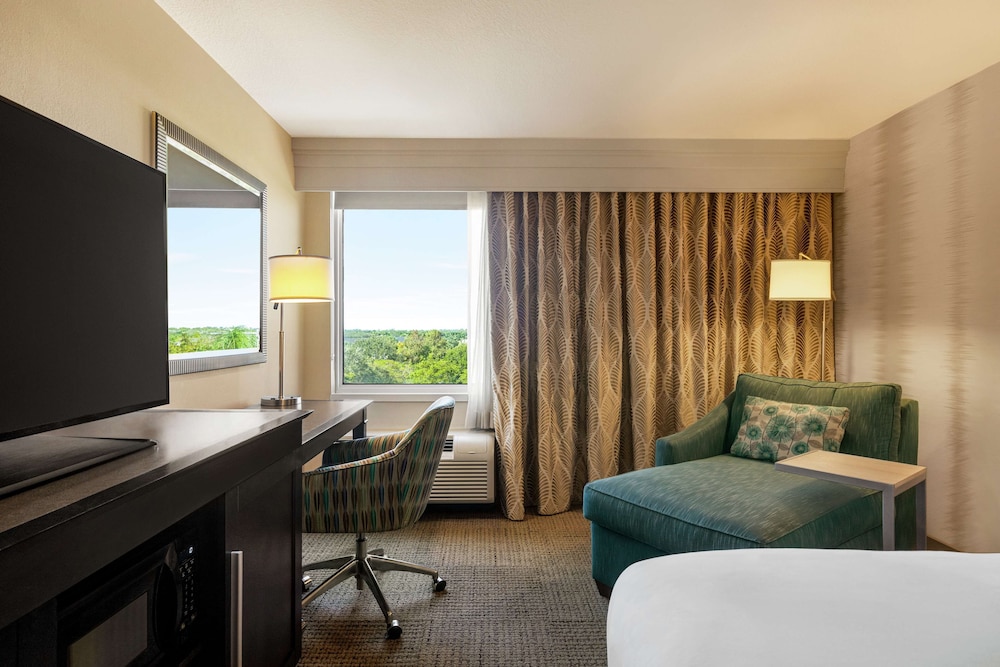 Hampton Inn Ft. Lauderdale West Pembroke Pines - photo 17