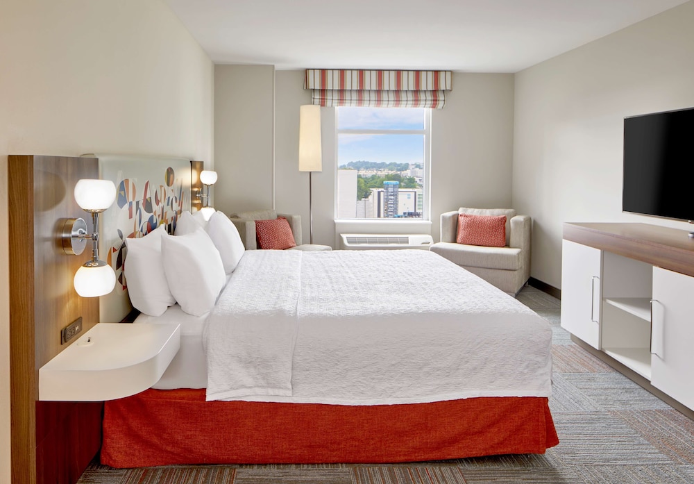 Hampton Inn & Suites Atlanta Midtown - photo 9