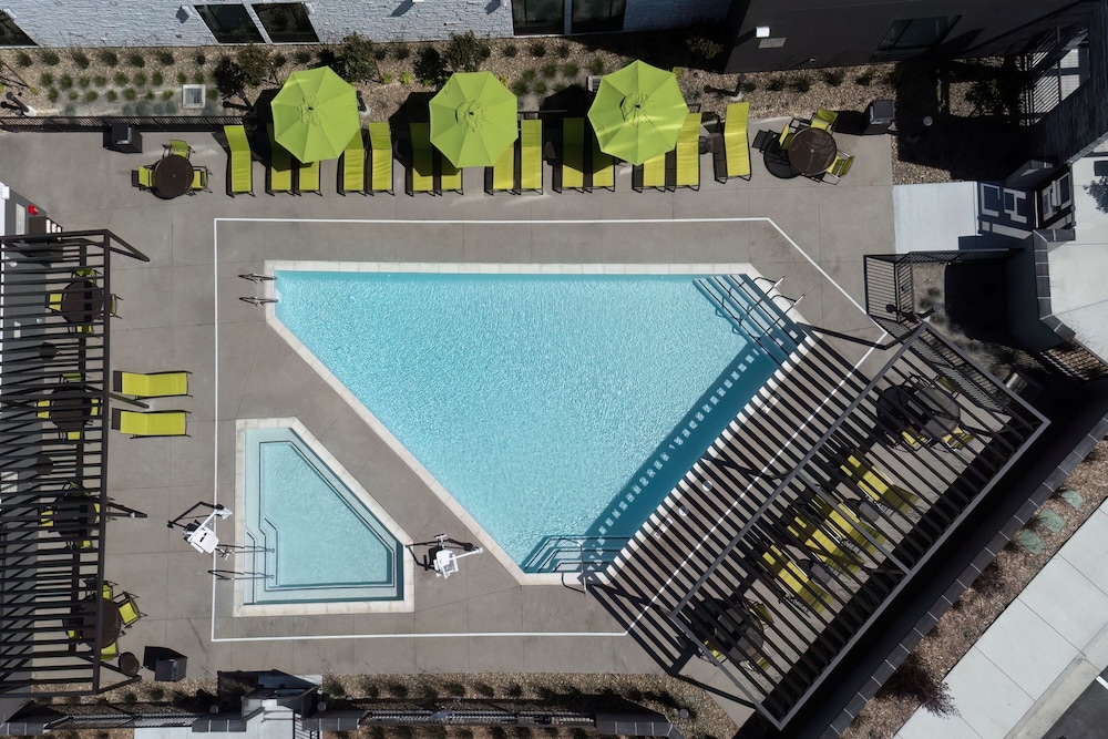 TownePlace Suites by Marriott Pleasanton - photo 31