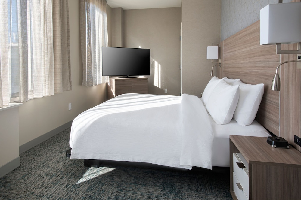 TownePlace Suites by Marriott New York Brooklyn - photo 10