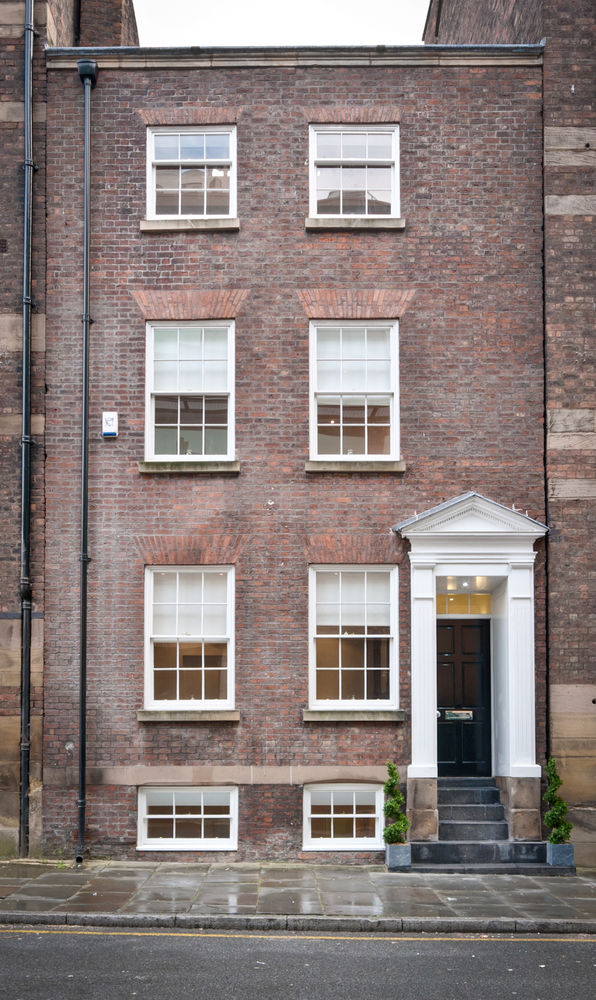 Off The Wall Old Hall Street - last minute hotel in Liverpool