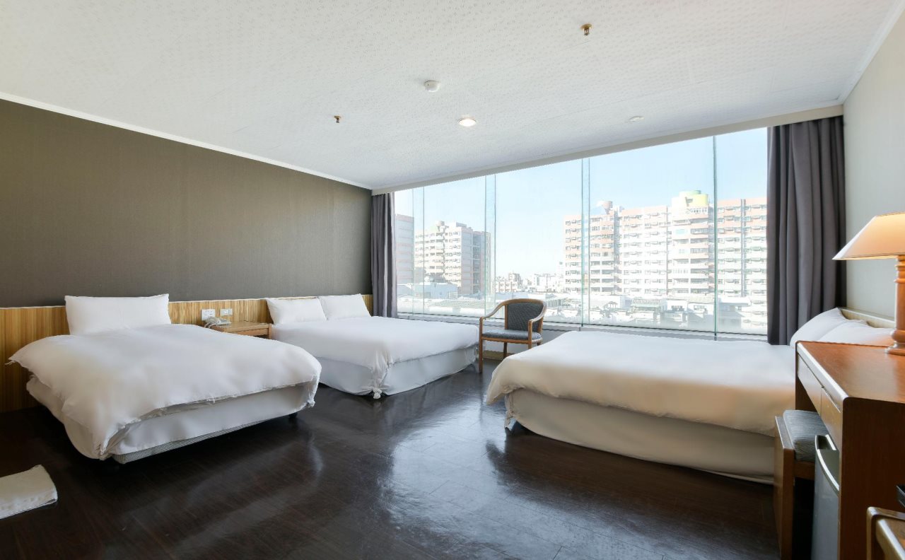 Back Home Hotel — hotel near Chiayi Airport