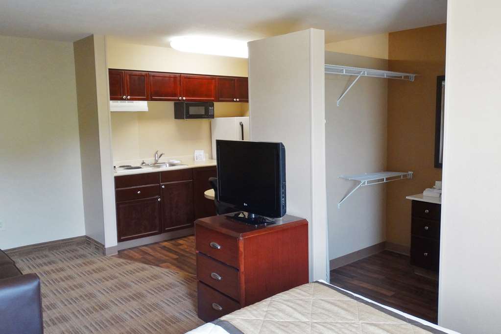 Extended Stay America Dallas Vantage Point Dr - photo 9