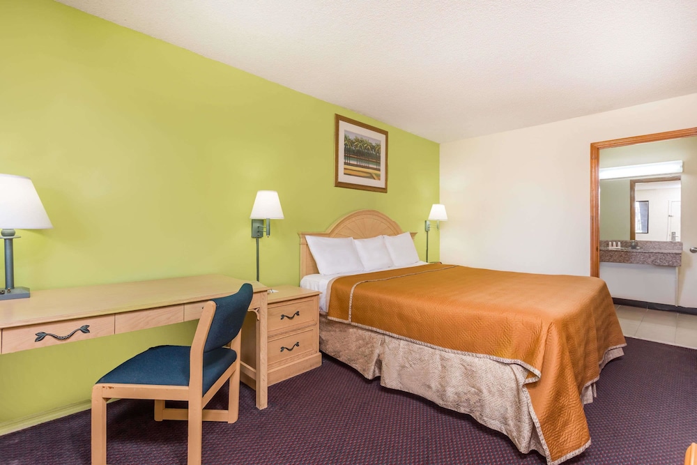 Travelodge by Wyndham Cordele - photo 4