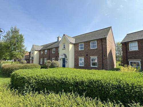 The Cosy Retreat Part of the The Bay Filey Holiday Village with pool gym and direct beach access pub restaurant tennis and meadows walks in Filey, United Kingdom