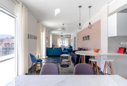 Penthouse in the Heart of Athens Koukaki Area — 4-Star Luxury Hotel in Athens, Greece