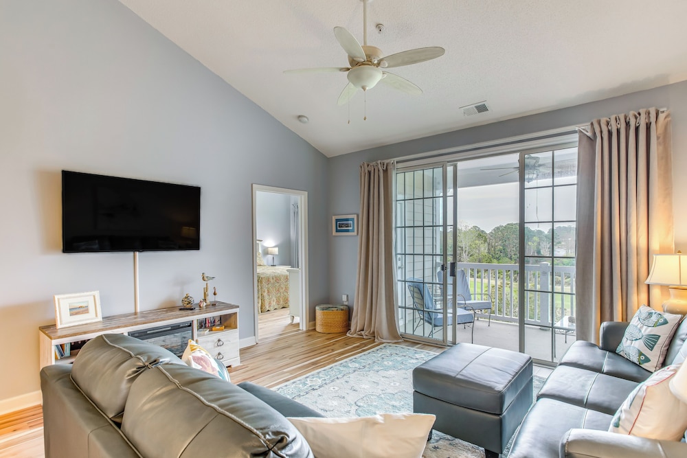 3 Mi to Beach: NMB Golf Resort Condo - photo 3