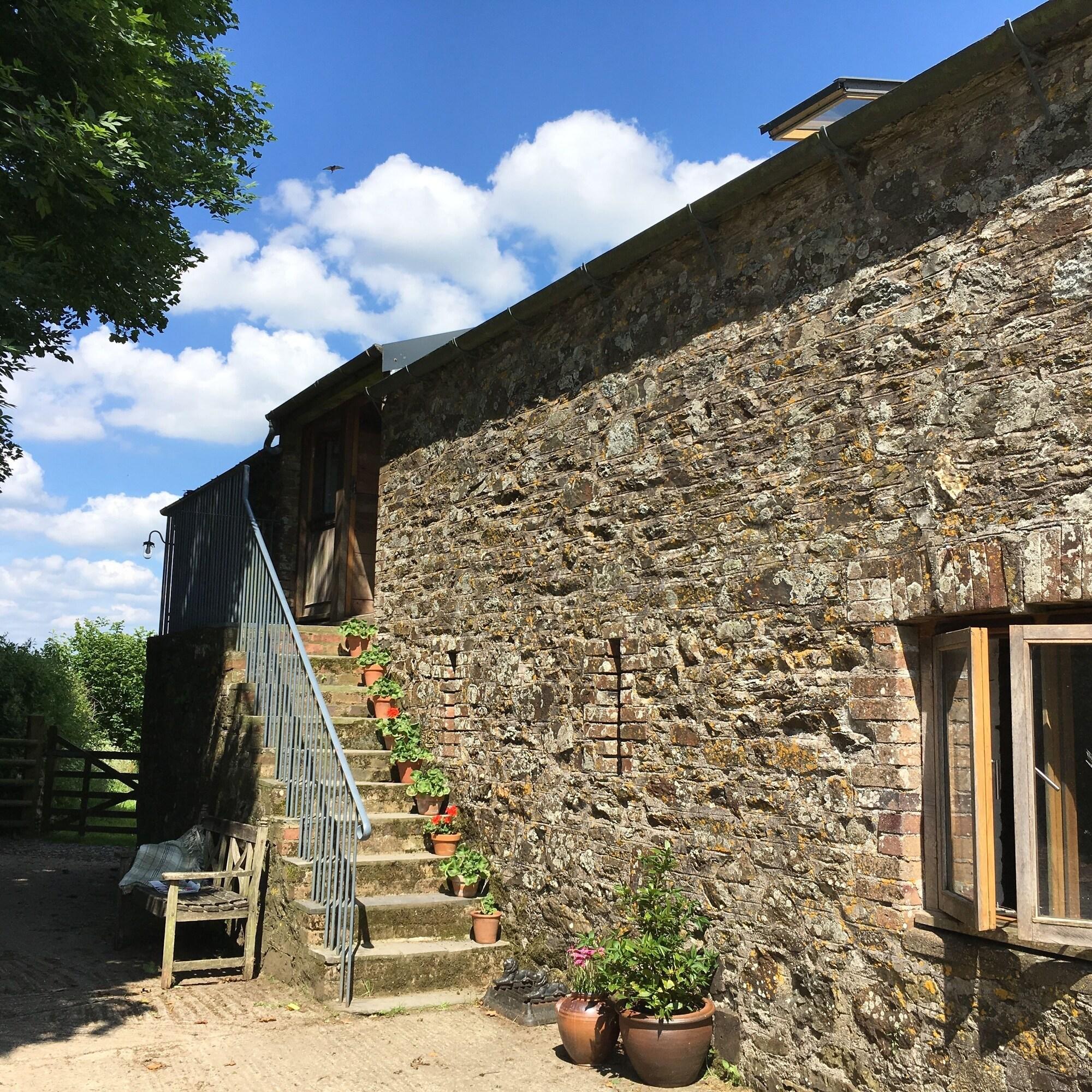 The Granary Bed and Breakfast — 4-Star Luxury Hotel in Lifton, United Kingdom
