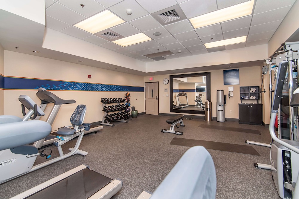 Hampton Inn Norwich - photo 52