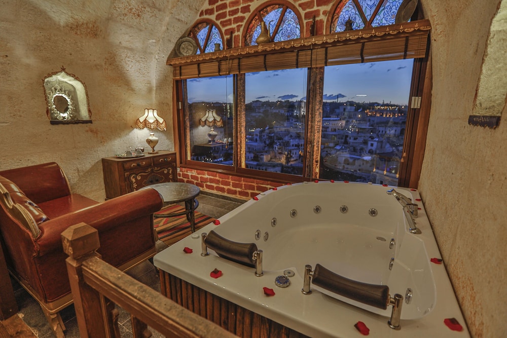 Casia Cave Suites - last minute hotel in Uerguep
