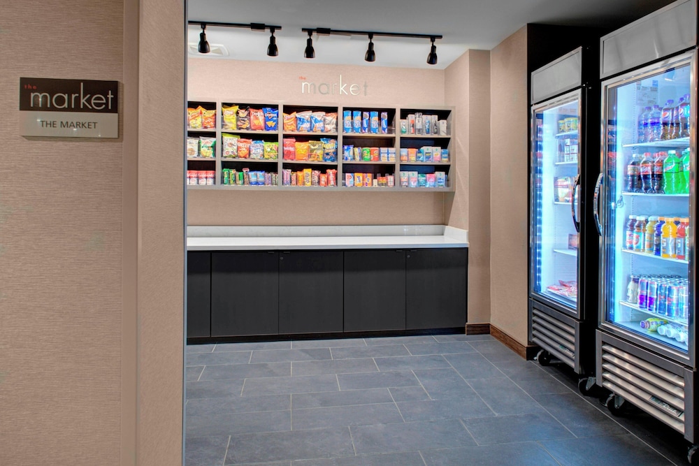 Fairfield by Marriott Inn & Suites Boulder Broomfield Interlocken - photo 24