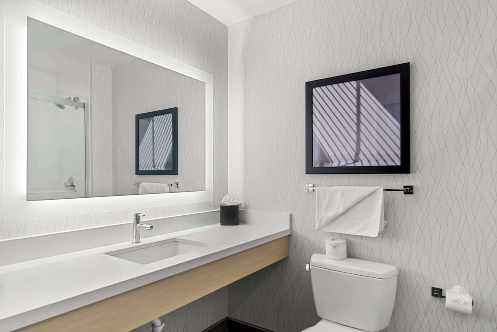 Best Western Plus Ogallala Inn - photo 38