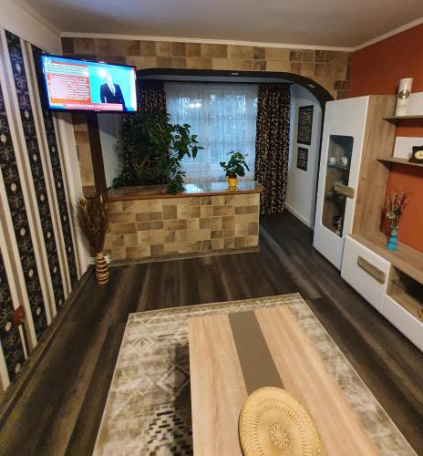 Casa And Julieta 20307674 — Tecuci