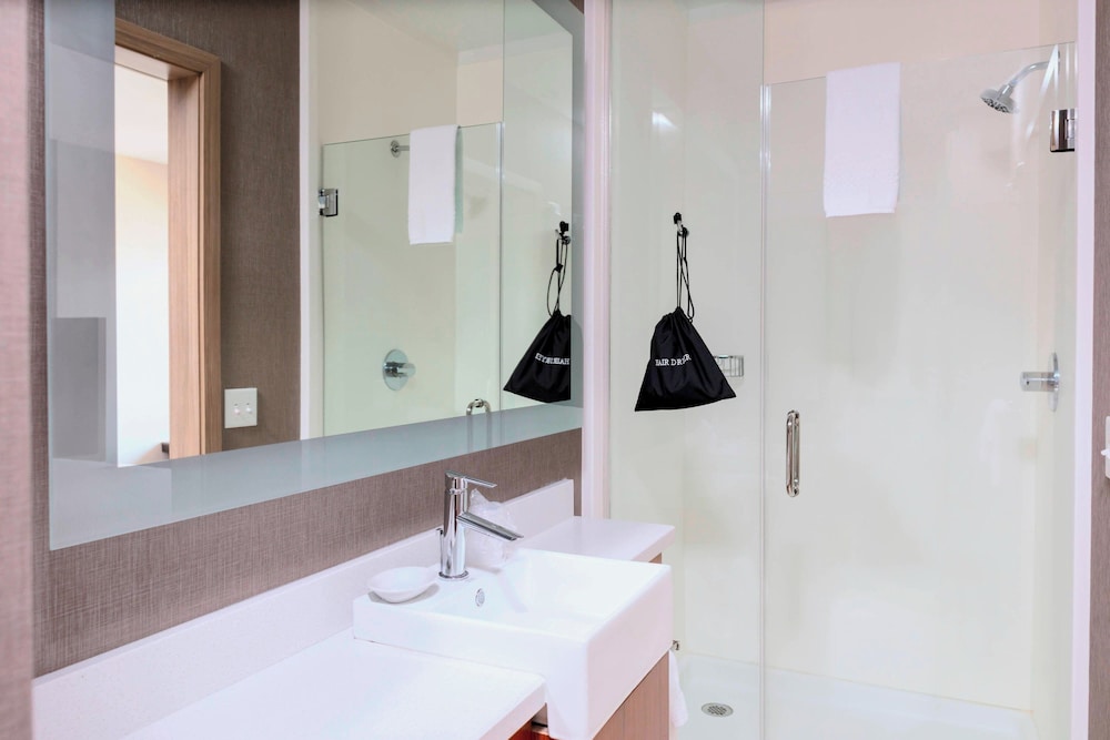 SpringHill Suites by Marriott Great Falls - photo 11