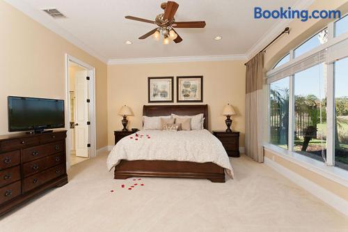 Reunion Resort 12 Luxury 5 Bedroom Vacation Rental - photo 15