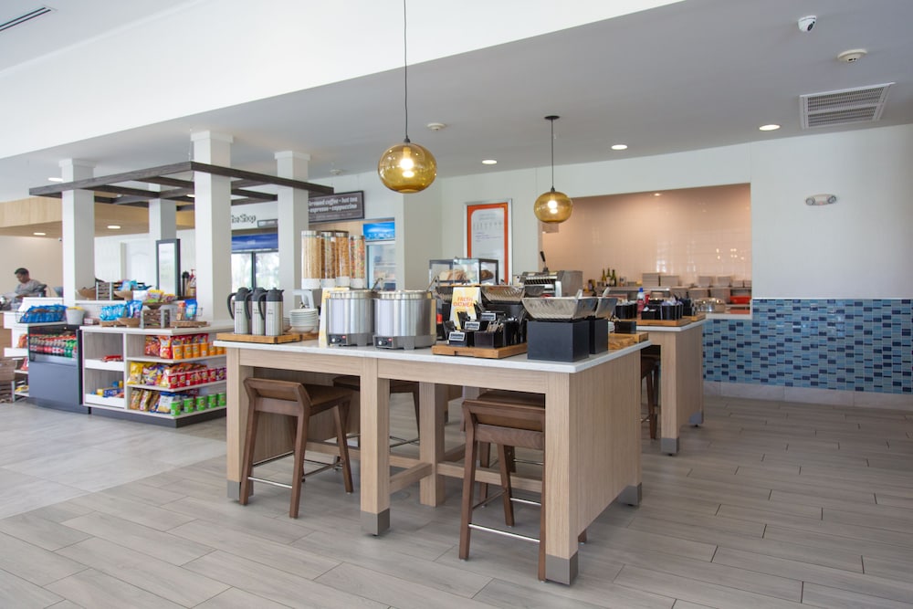 Hilton Garden Inn Myrtle Beach Coastal Grand Mall - photo 35