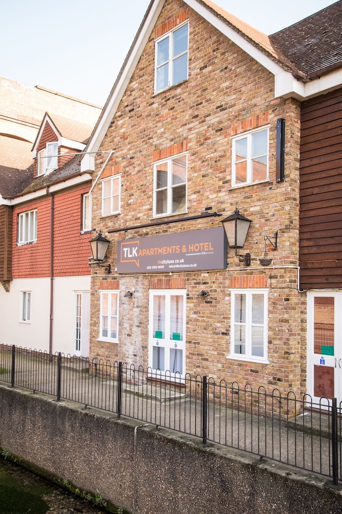 Tlk Apartments And Hotel — hotel in Orpington