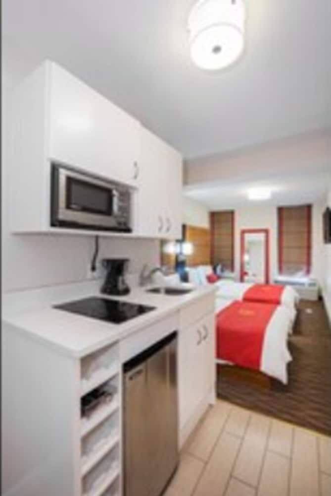 Hotel Five44 - photo 22
