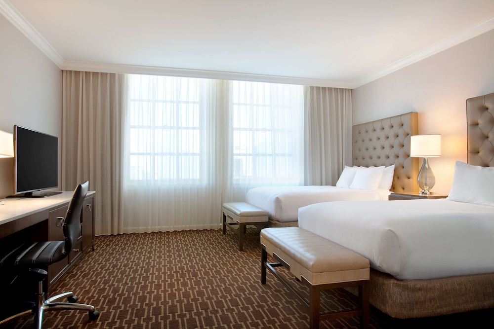 Hilton New Orleans St. Charles Avenue - photo 16