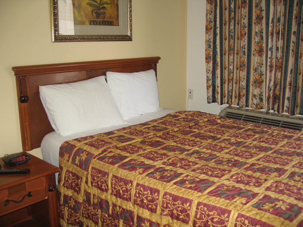 Flamingo Inn Long Beach - photo 3