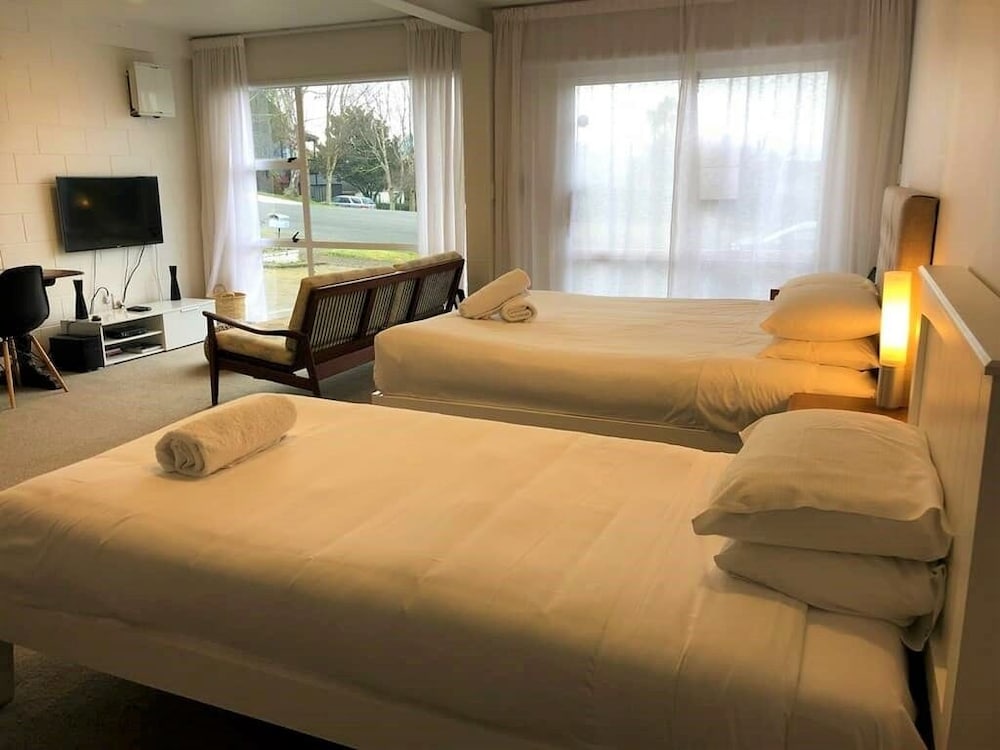 Affordable Studio Unit in Taupo, New Zealand