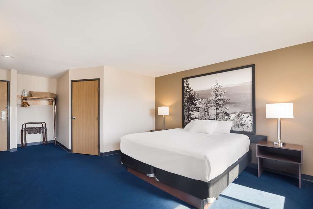 Americas Best Value Inn Sparks - photo 22
