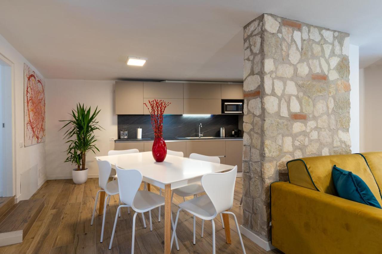 A Casa Di Lupo — 4-Star Luxury Hotel in Cison Di Valmarino, Italy