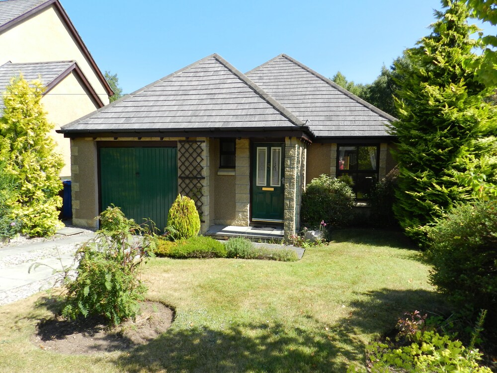 Highland Holiday Homes Glenpark — 4-Star Luxury Hotel in Aviemore, United Kingdom