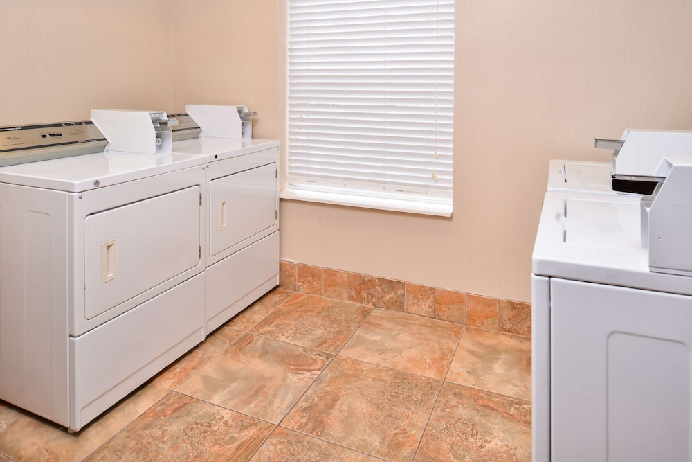 Hampton Inn Statesville - photo 49