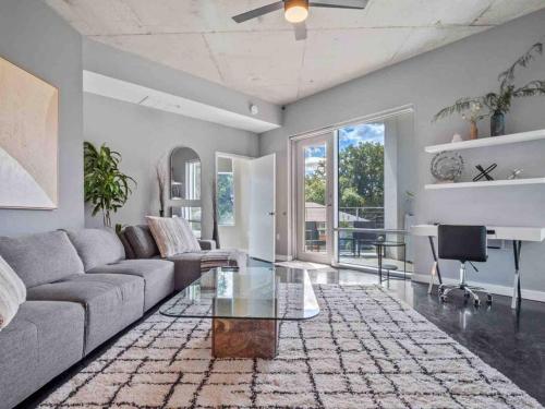 Lovely 2Bdrm 2Bath Thorton Park Condo with secure parking — 4-Star Luxury Hotel in Orlando, United States