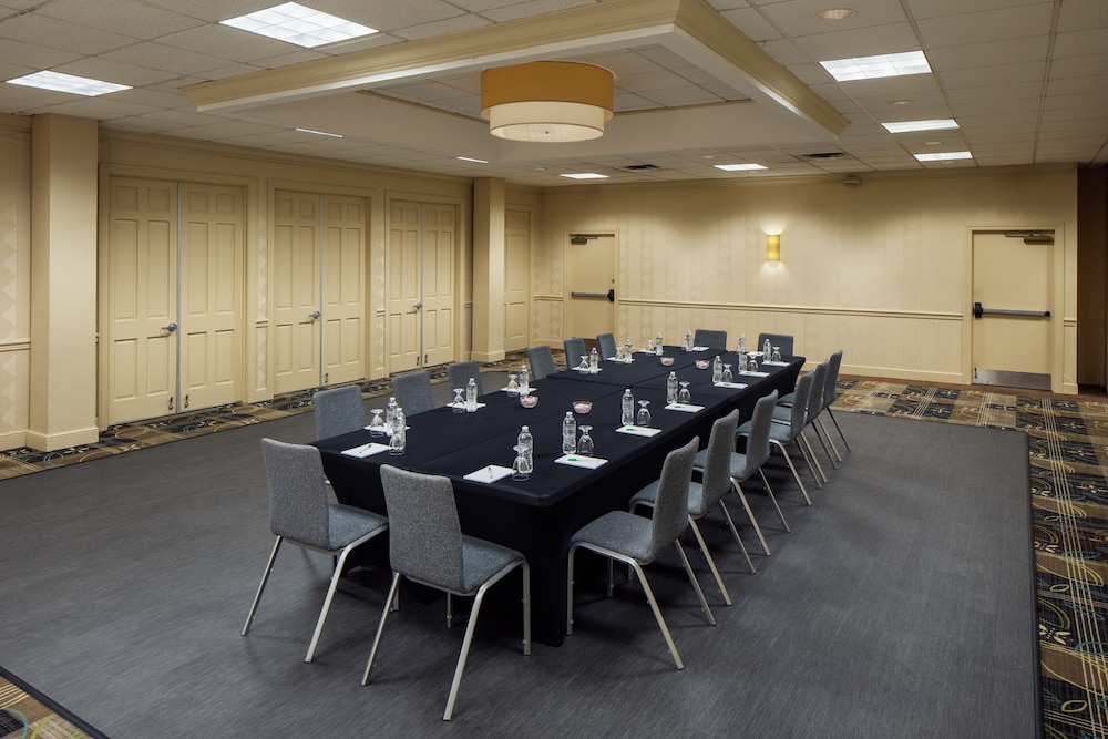 Holiday Inn Weirton Steubenville Area by IHG - photo 38