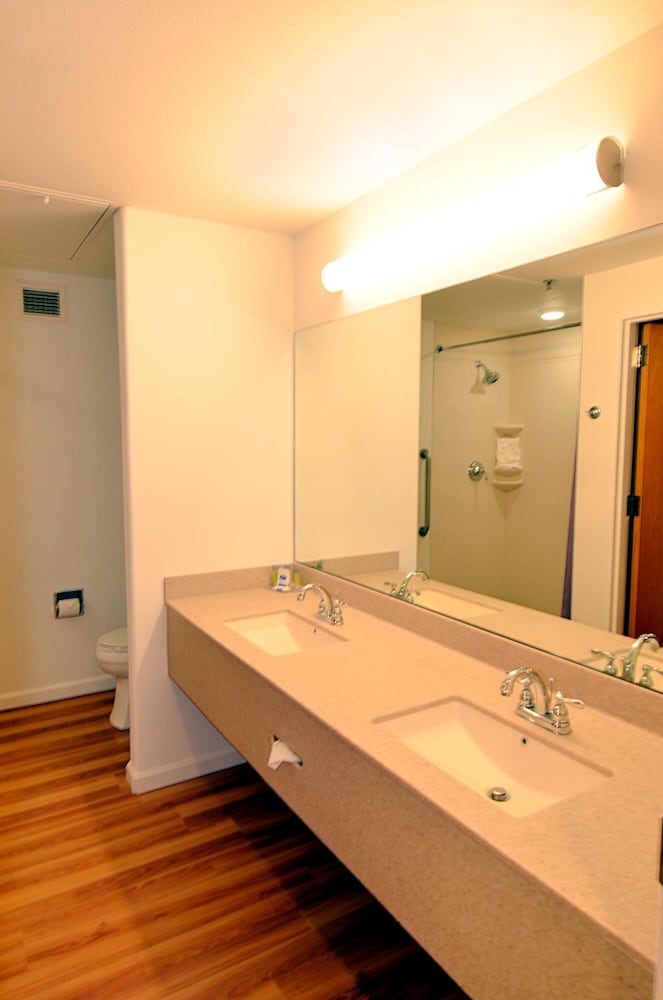 Ohkay Casino Resort Hotel - photo 17