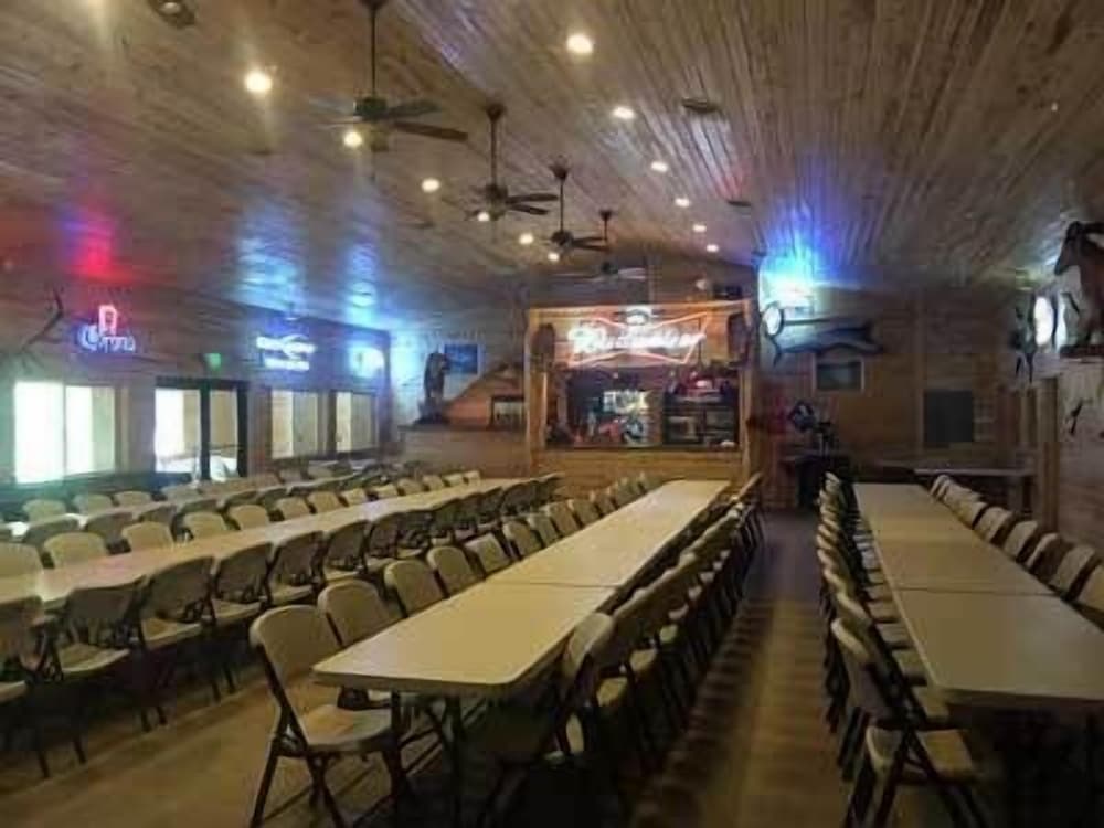 Lakeside Resort and Motel - photo 163
