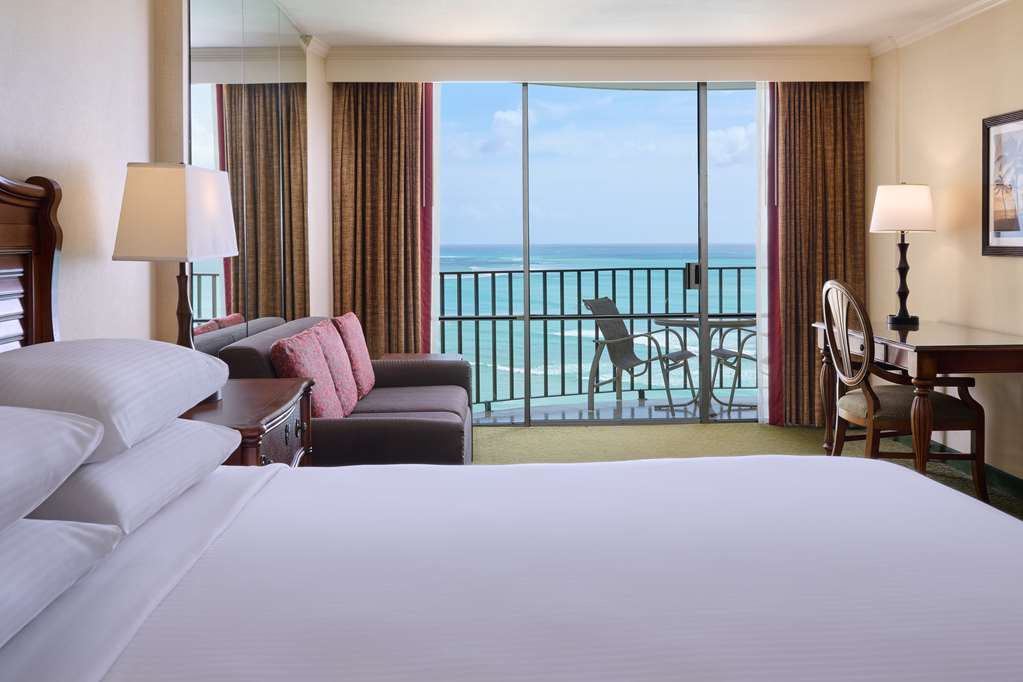 Outrigger Waikiki Beach Resort - photo 67
