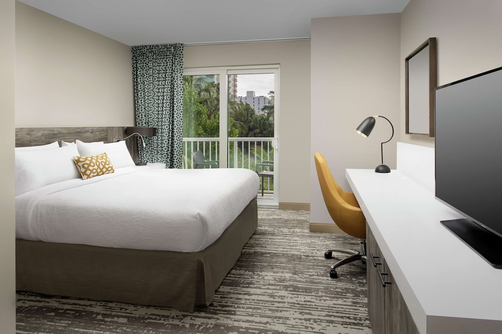 Hilton Garden Inn Miami Brickell South - photo 11